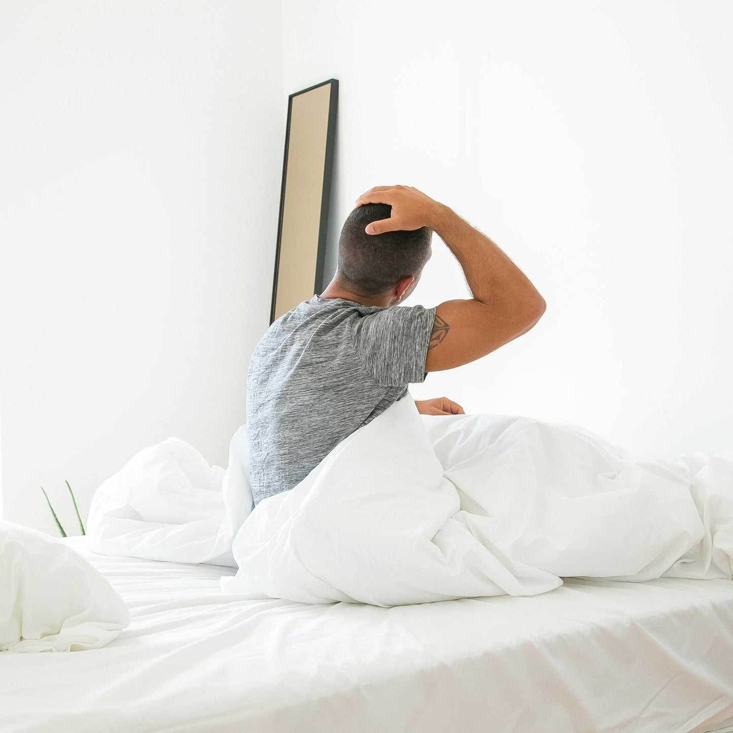 Why Do I Feel Worse After Sleeping? Understanding Morning Fatigue