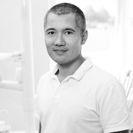 Photo of Dr. Viatcheslav Wlassoff, Ph.D.