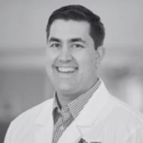 Dr. Trager Hintze